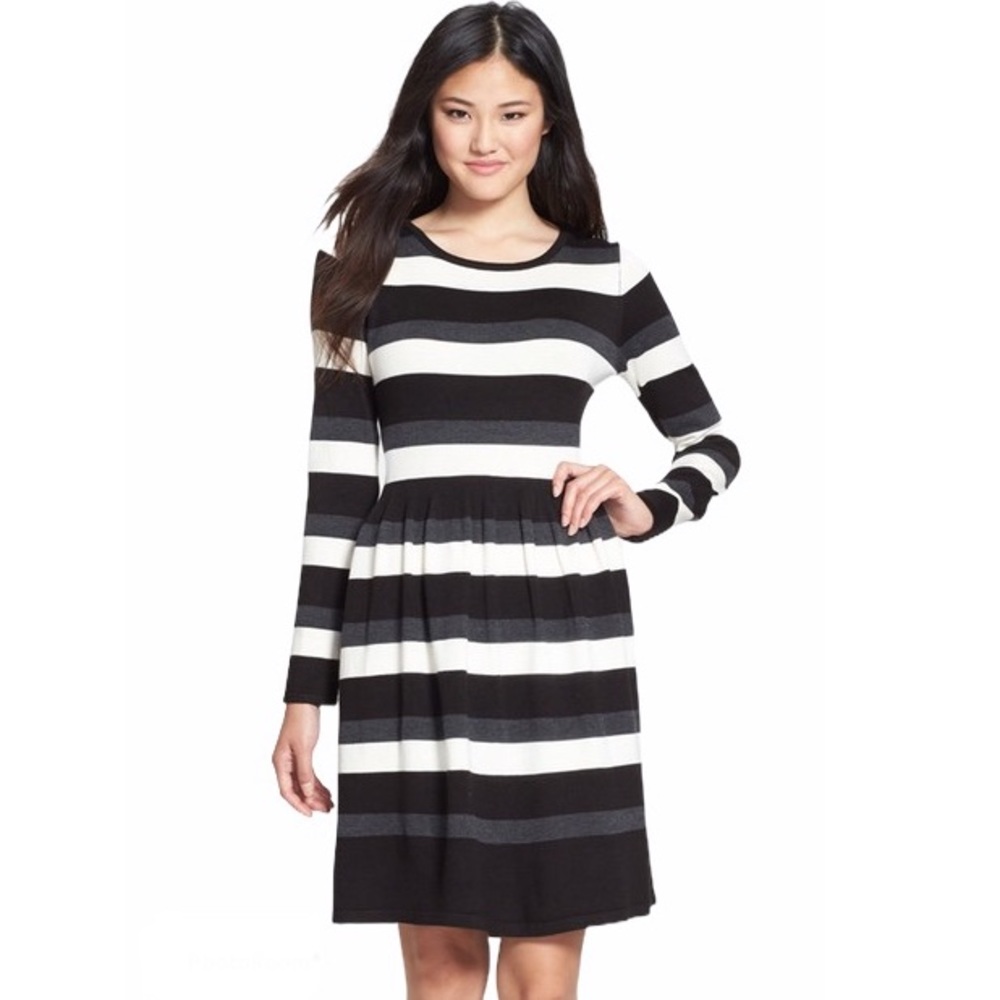 Vince Camuto Black Striped Sweater Dress